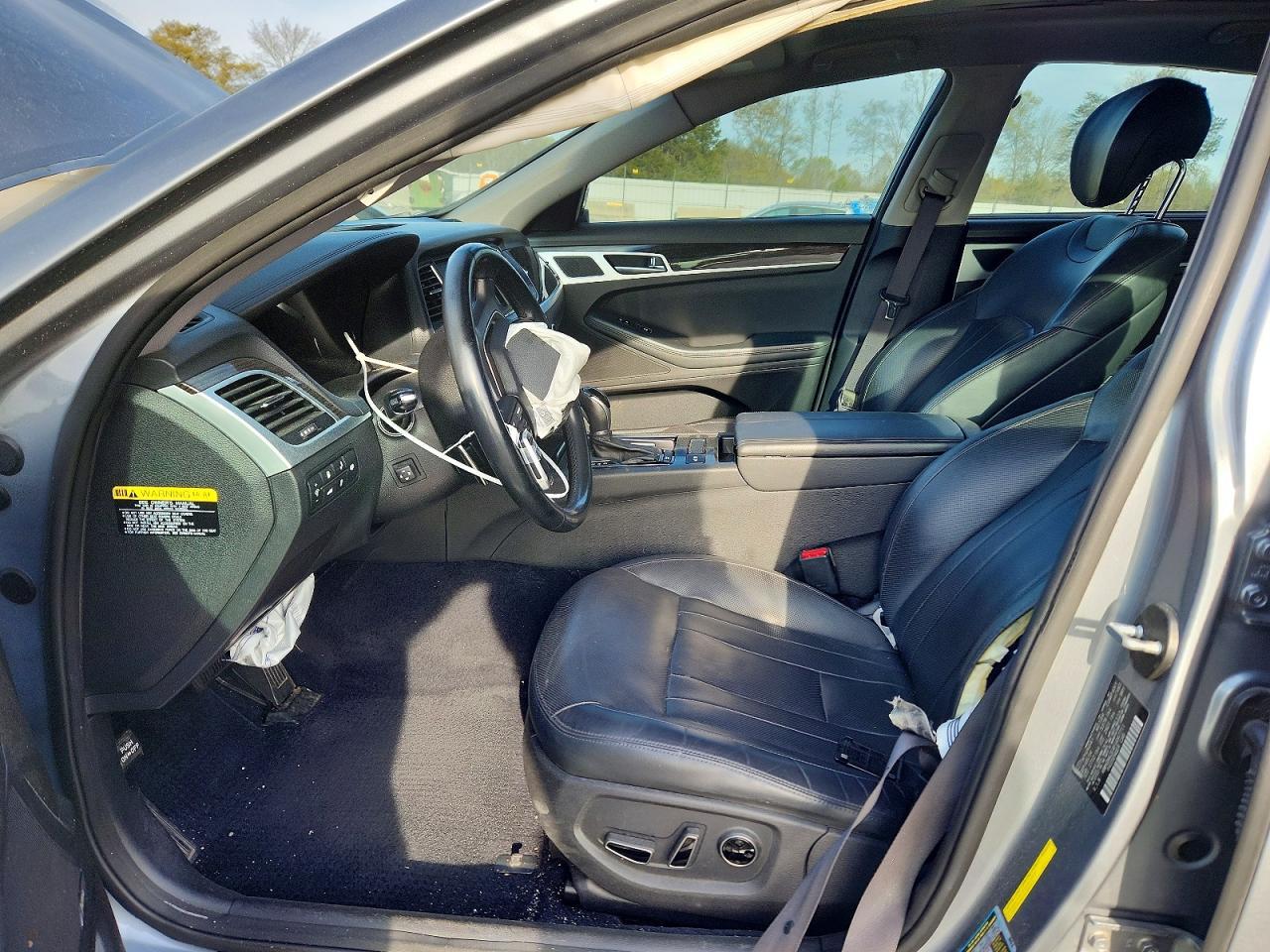 2015 Hyundai Genesis 3.8L - Фото 7