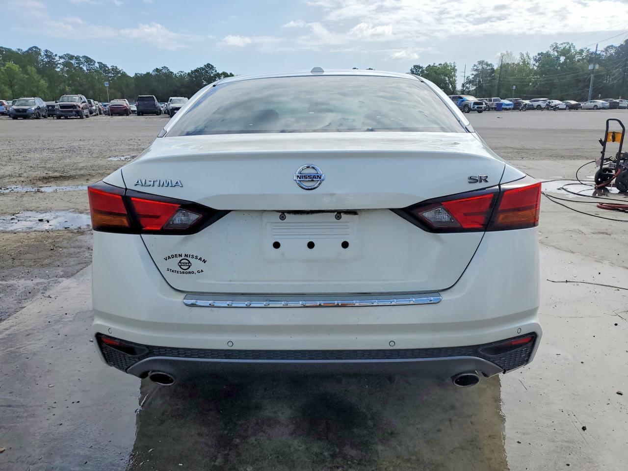 2020 Nissan Altima 2.5 Sr - Фото 6