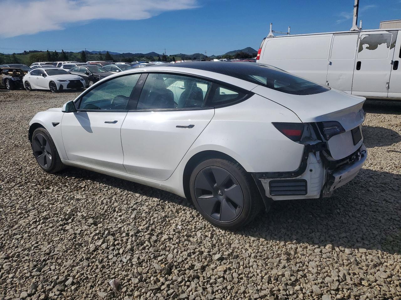 2021 Tesla Model 3 - Image 2