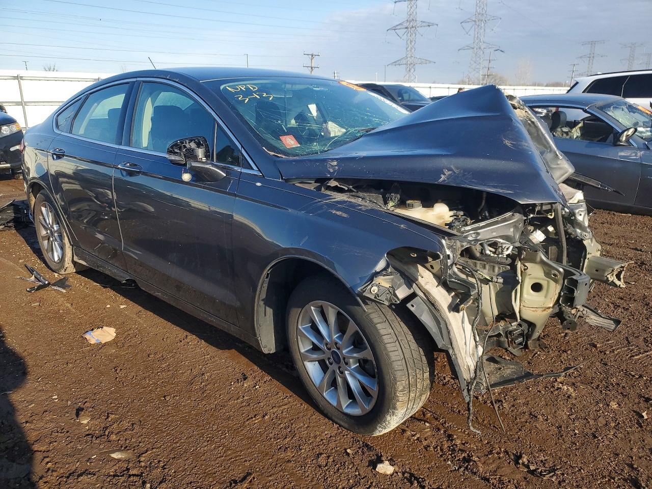2017 Ford Fusion Se - Фото 4