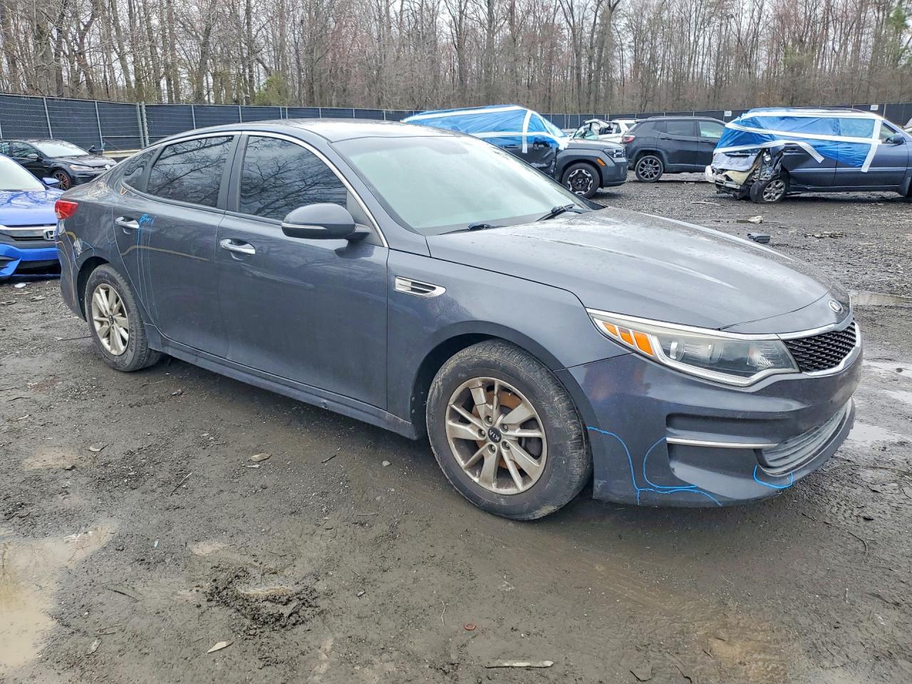 2017 Kia Optima Lx - Фото 4