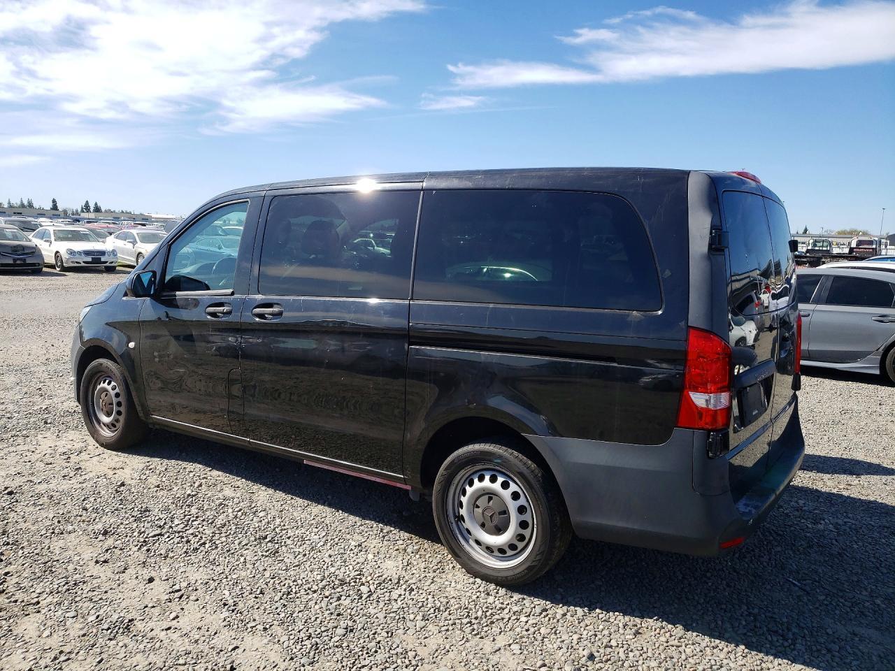 2019 Mercedes-Benz Metris - Фото 2