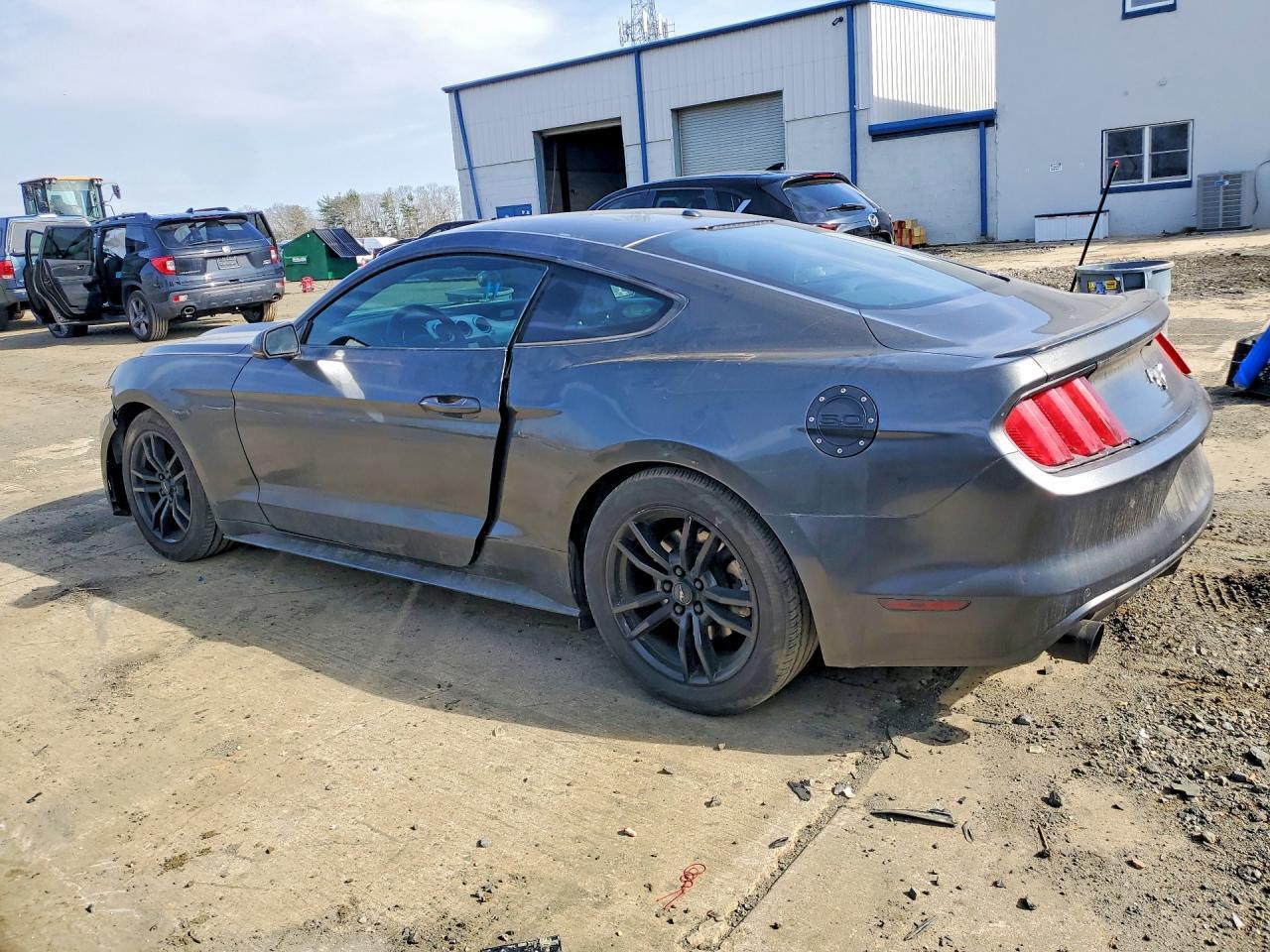 2015 Ford Mustang - Image 2