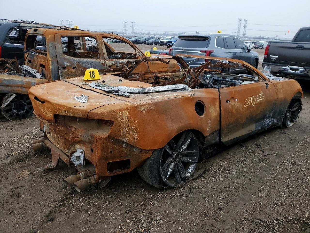2018 Chevrolet Camaro Ss - Image 3