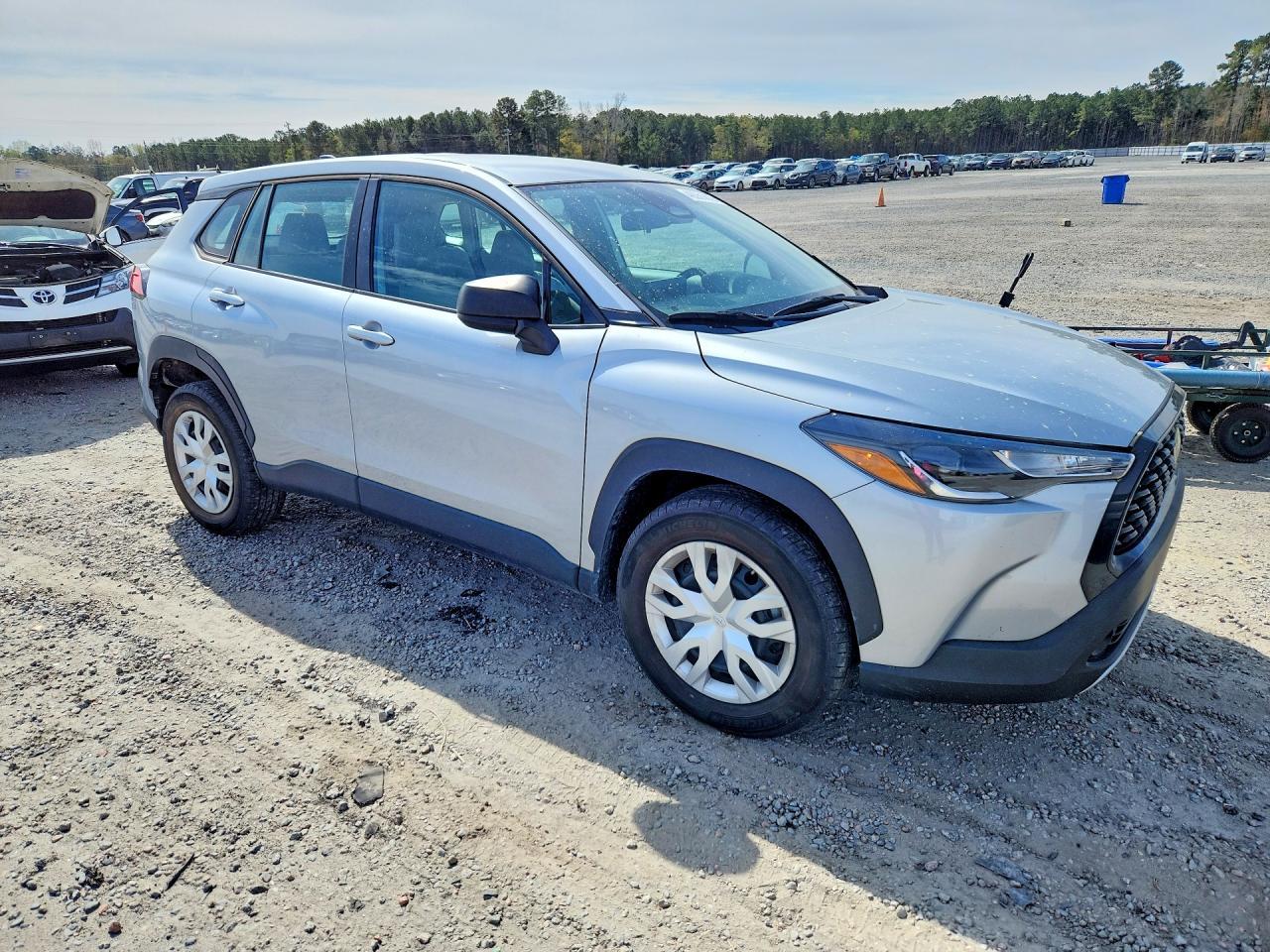 2024 Toyota Corolla Cross L - Image 4