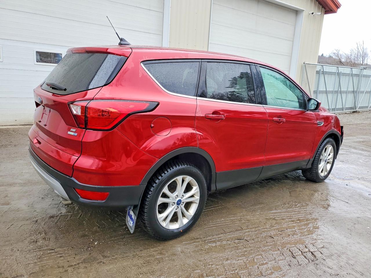 2019 Ford Escape Se - Фото 3
