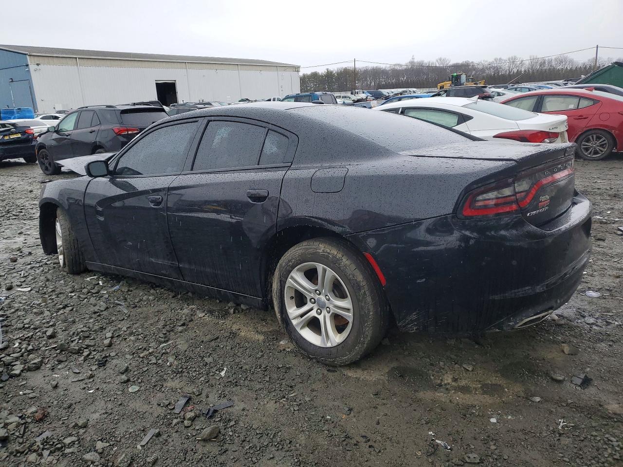 2019 Dodge Charger Sxt - Image 2