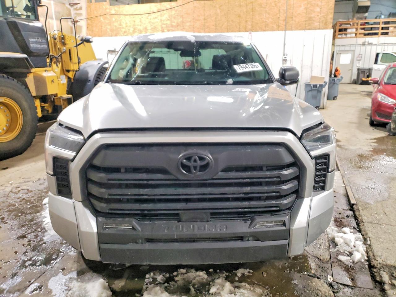 2023 Toyota Tundra Sr5 - Image 5