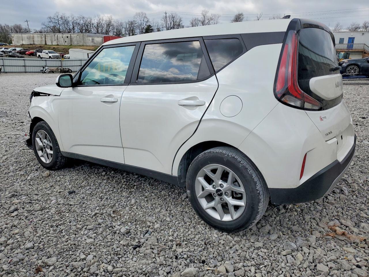2025 Kia Soul Lx - Фото 2