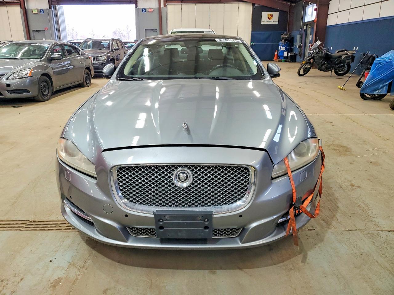 2011 Jaguar Xjl - Фото 5