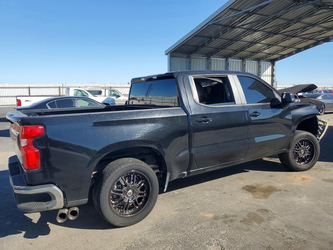 2020 Chevrolet Silverado K1500 Lt - Фото 3