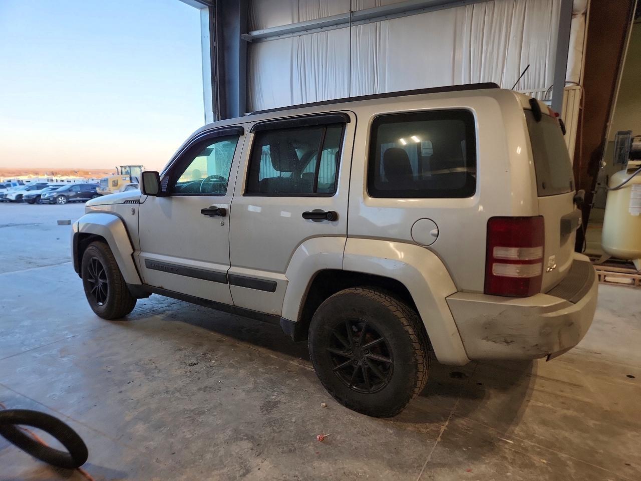 2008 Jeep Liberty Sport - Image 2