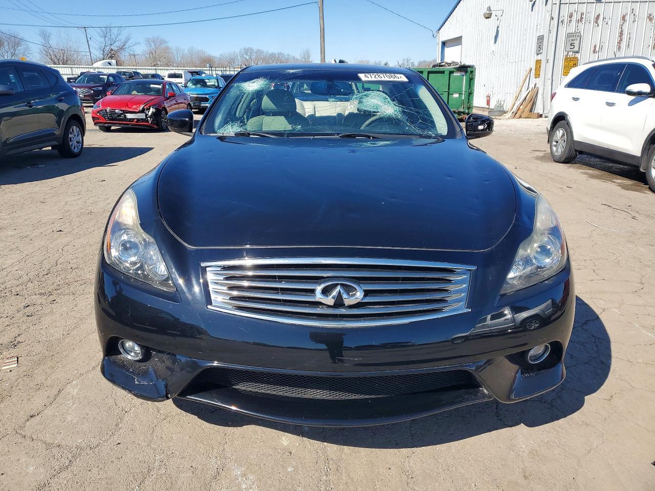 2015 Infiniti Q60 Coupe Base - Фото 5