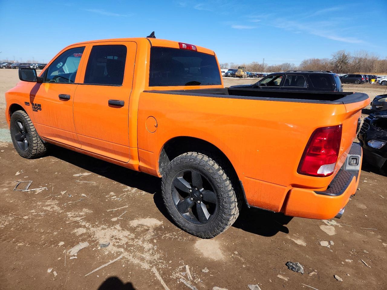 2019 Ram 1500 Classic Tradesman - Фото 2