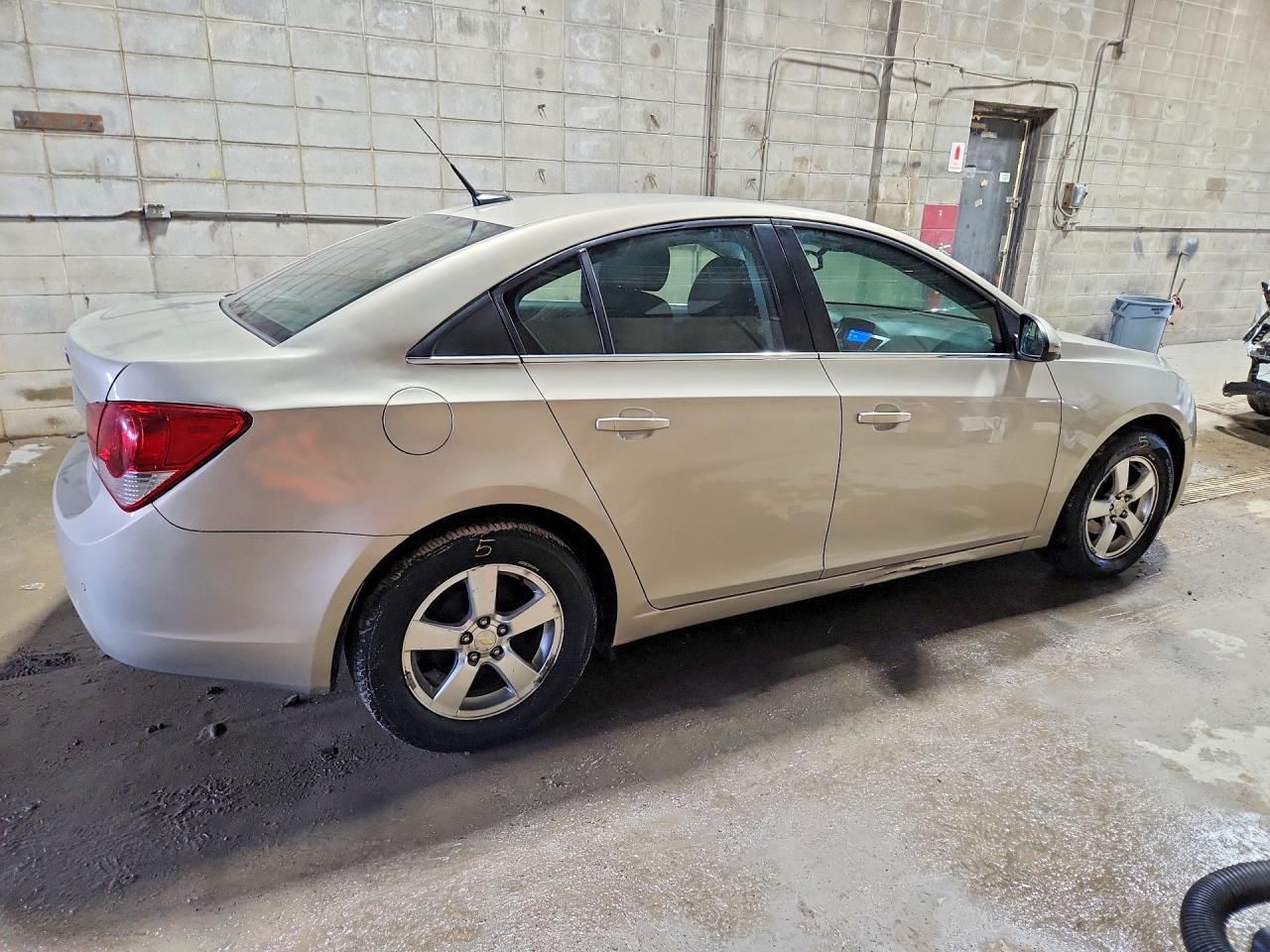 2011 Chevrolet Cruze Lt - Фото 3