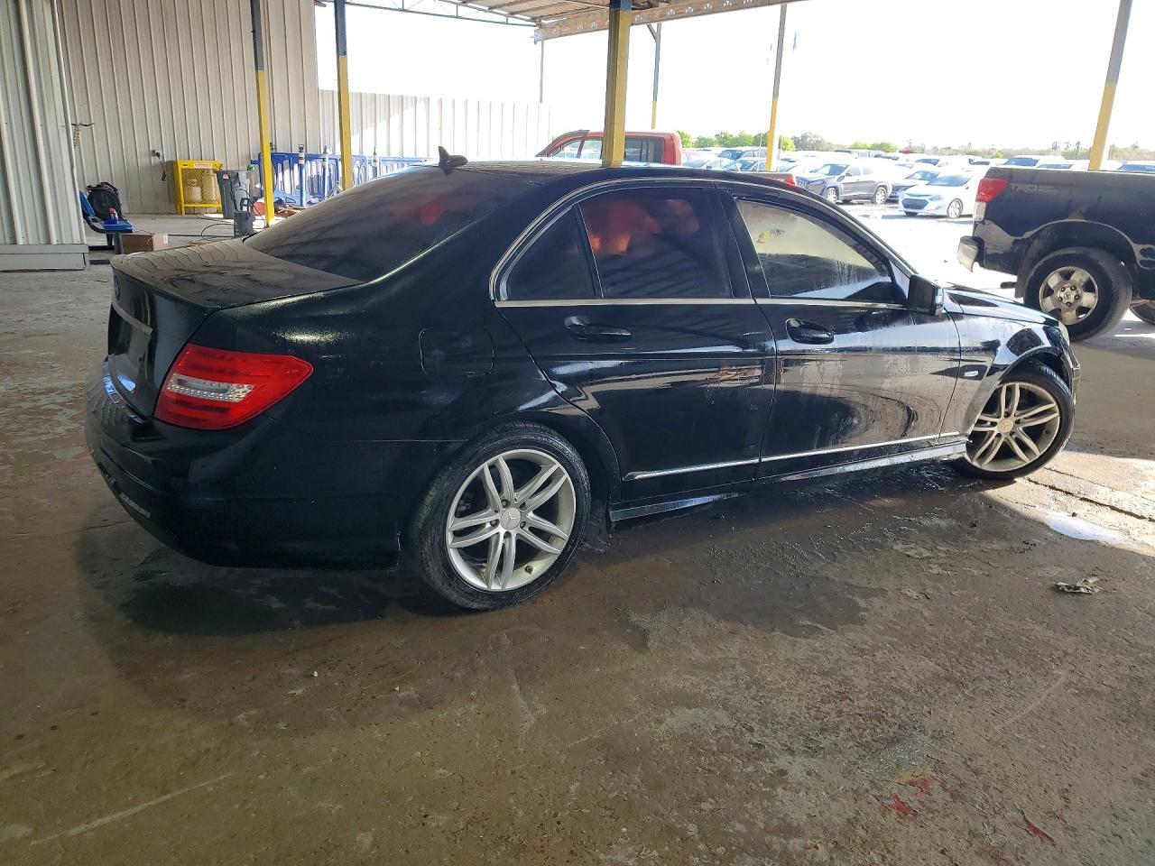 2012 Mercedes-Benz C 250 - Фото 3