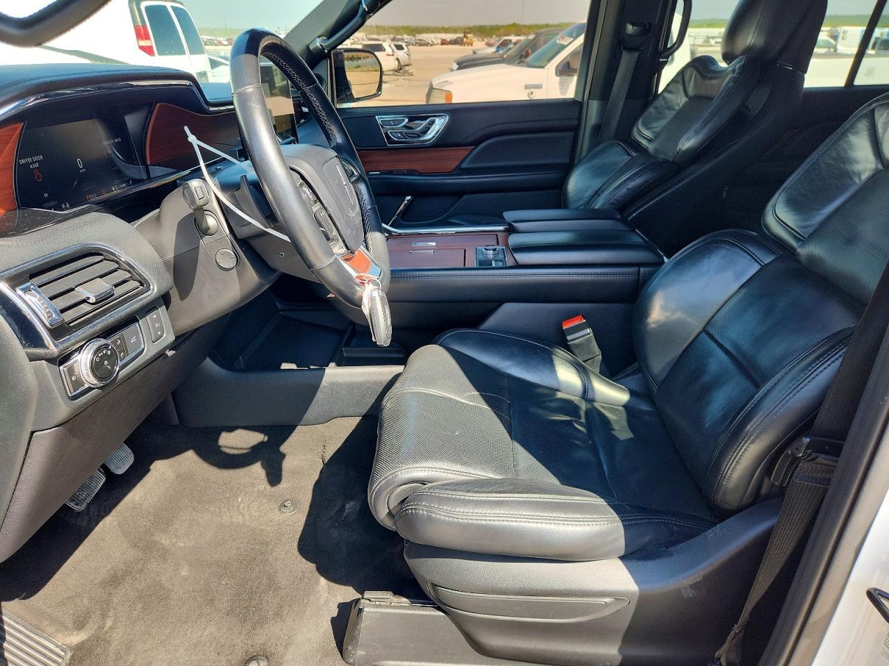 2021 Lincoln Navigator L Reserve - Фото 7