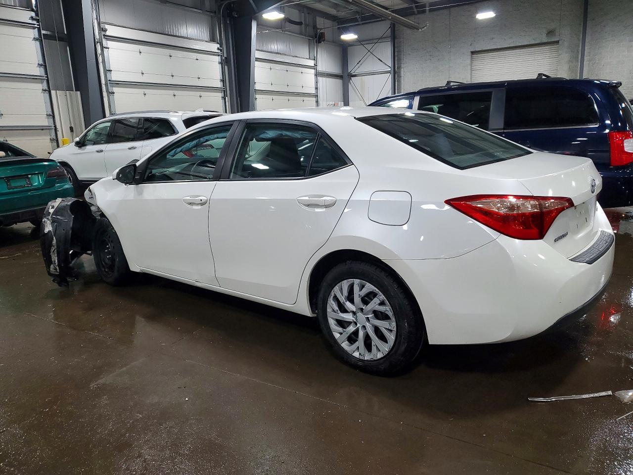 2017 Toyota Corolla Le - Фото 2