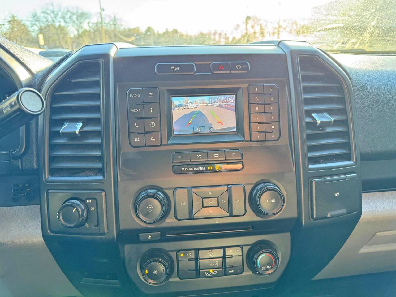 2018 Ford F150 Super Cab - Image 6