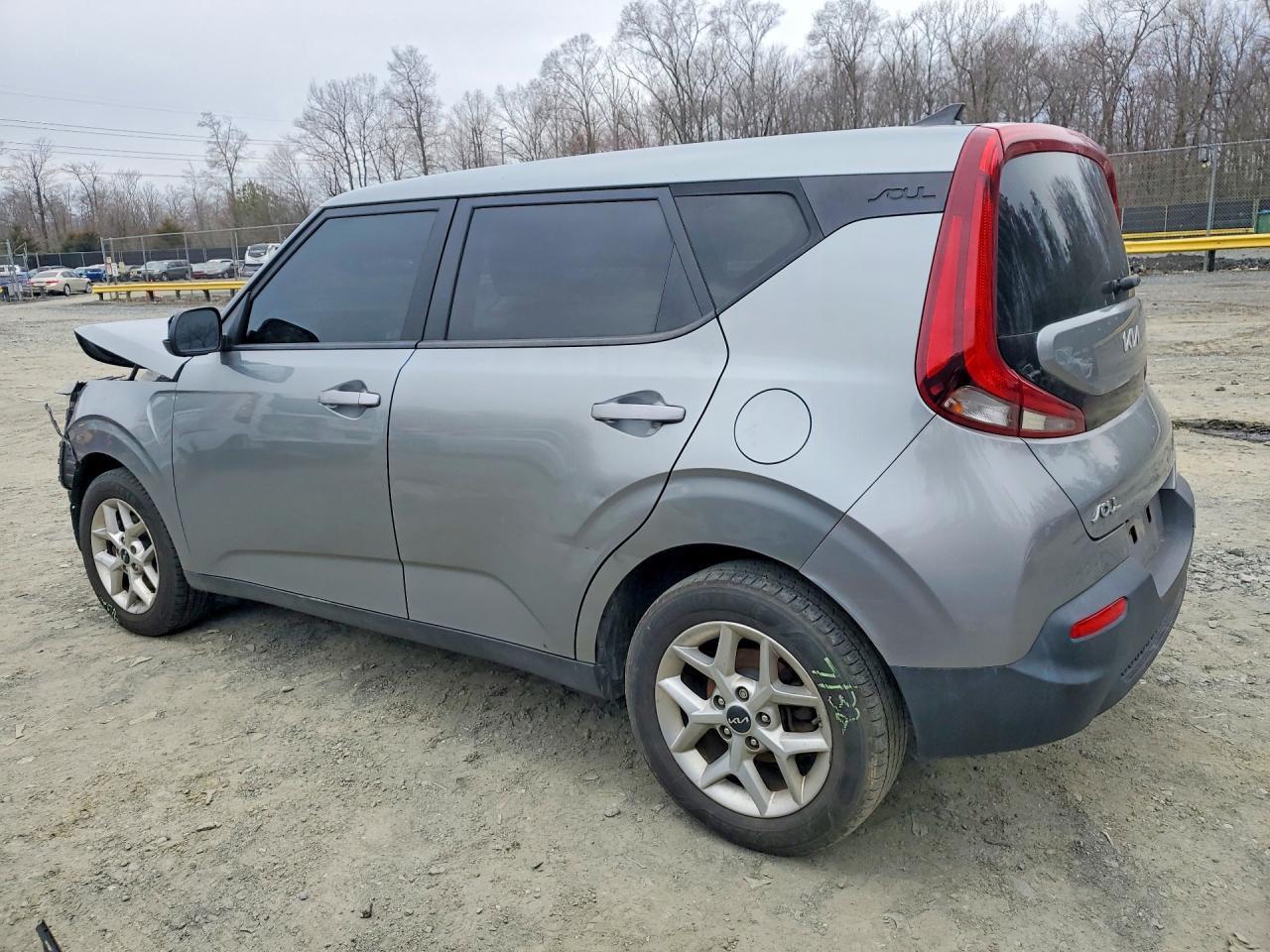 2022 Kia Soul Lx - Фото 2