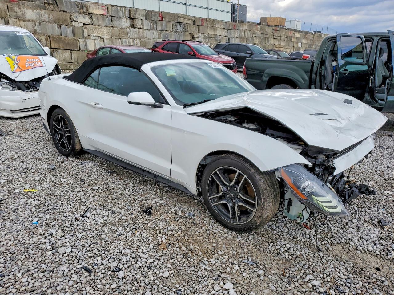 2018 Ford Mustang - Image 4