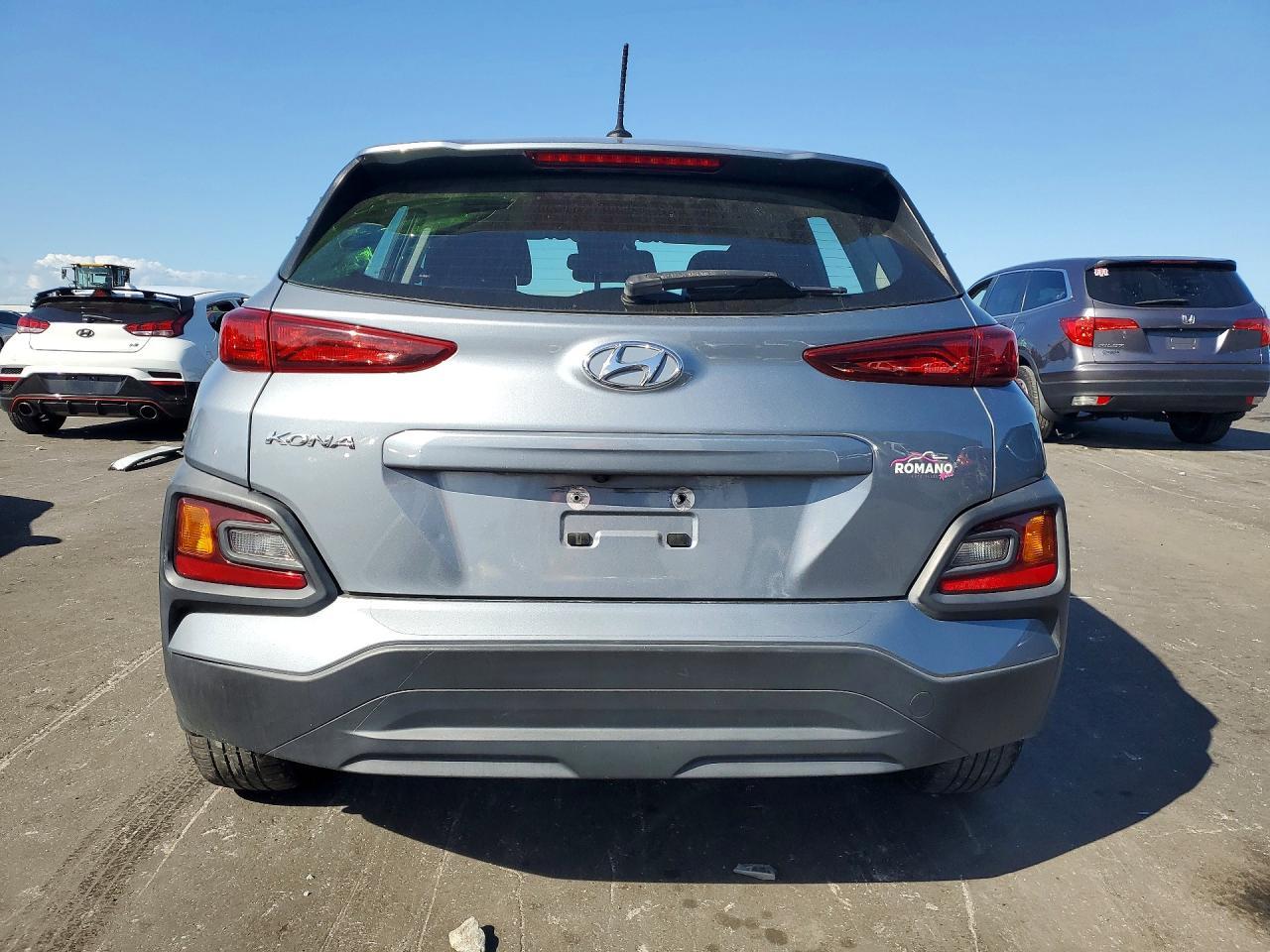 2021 Hyundai Kona Se - Фото 6