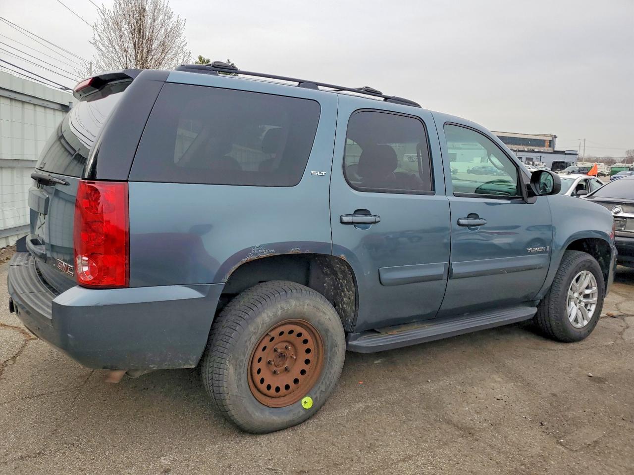 2009 GMC Yukon Slt - Фото 3
