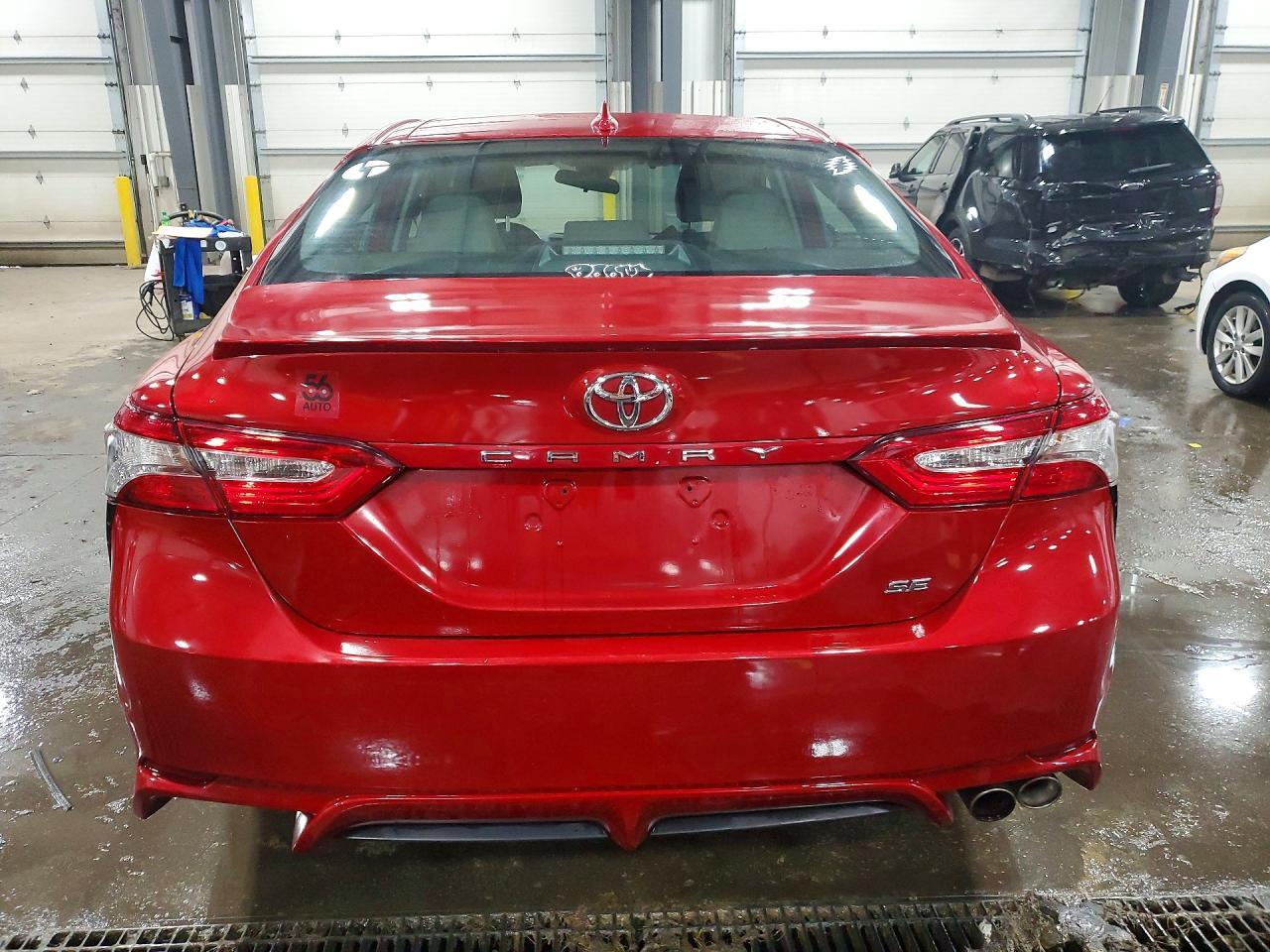 2019 Toyota Camry Se - Фото 6