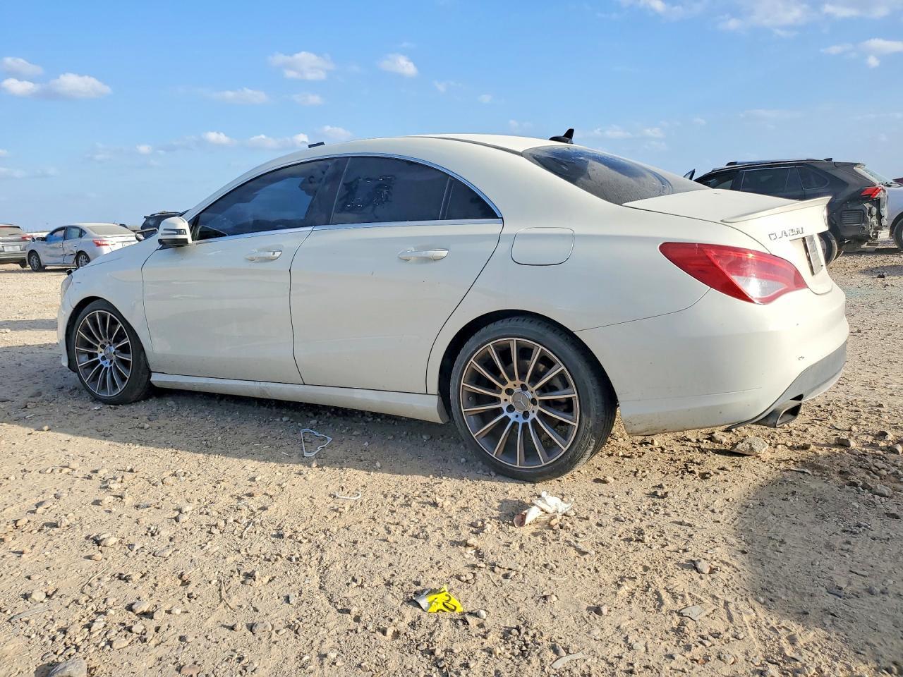 2016 Mercedes-Benz Cla 250 4Matic - Фото 2