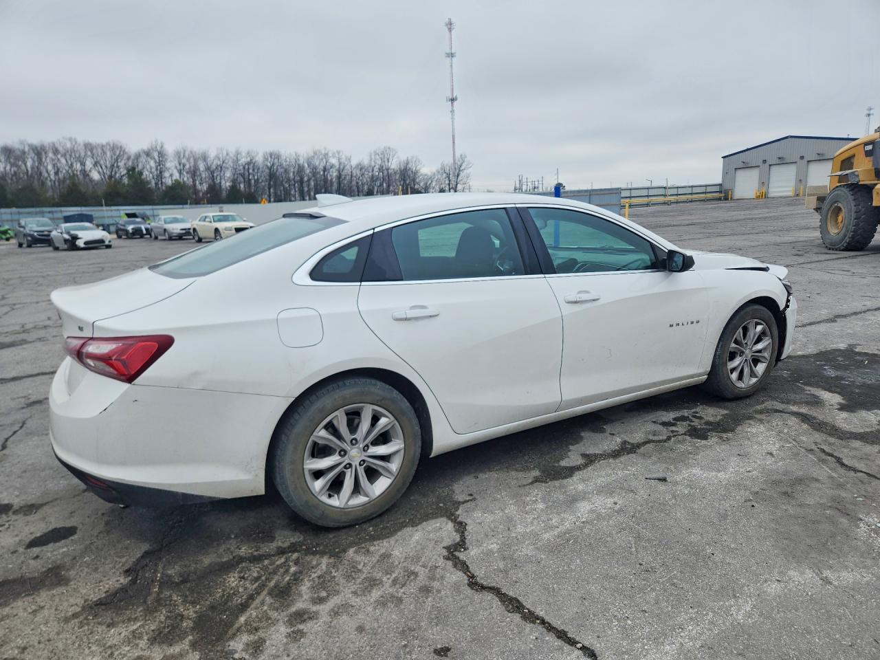 2020 Chevrolet Malibu Lt - Image 3