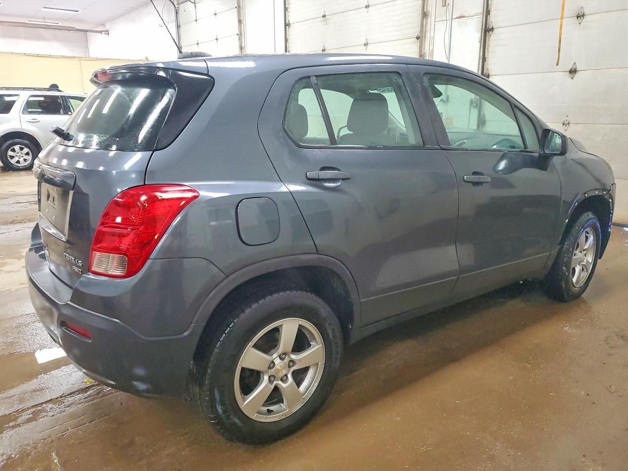 2016 Chevrolet Trax Ls - Фото 3