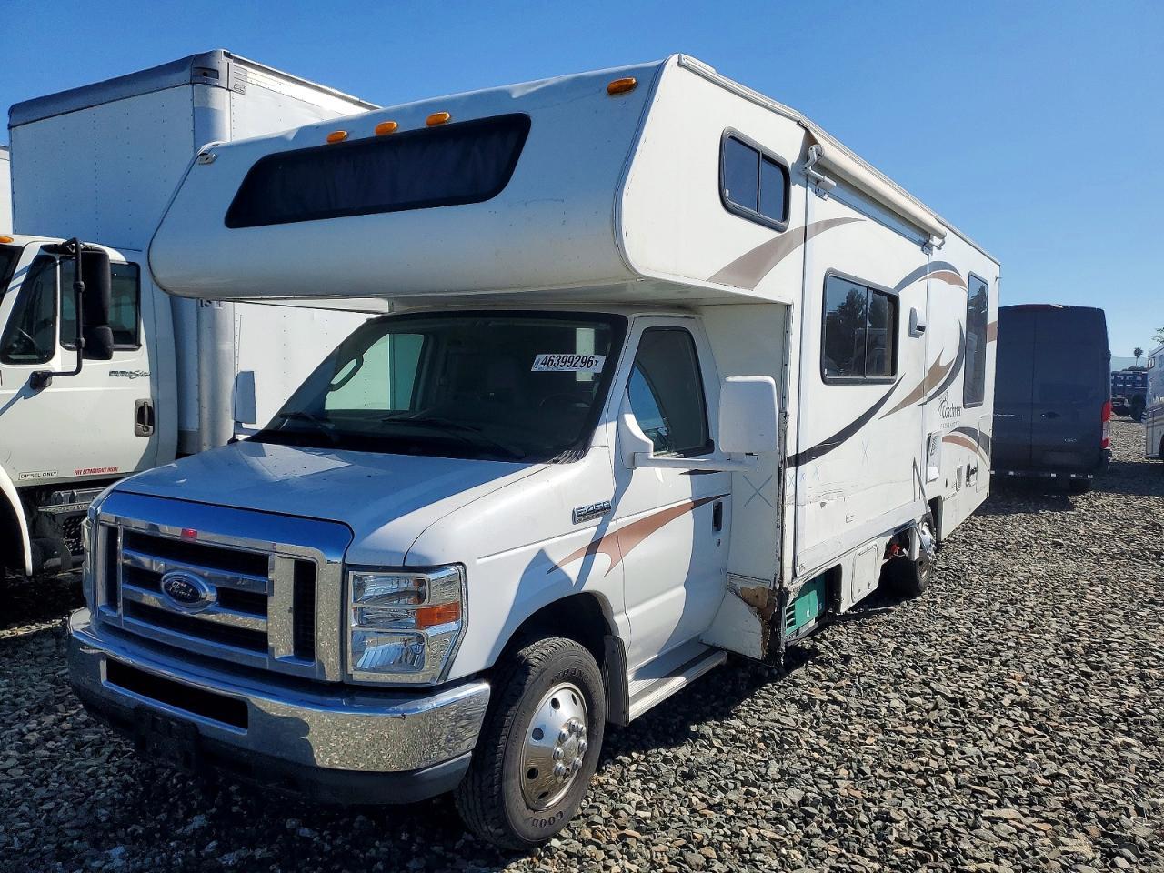 2012 Ford E450 Rv - Фото 2