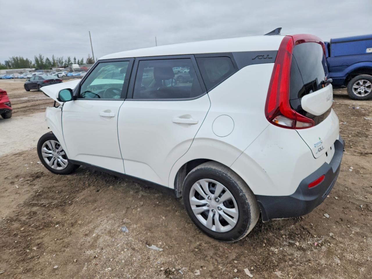 2022 Kia Soul Lx - Фото 2