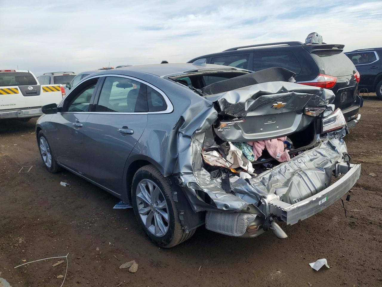 2025 Chevrolet Malibu - Фото 2