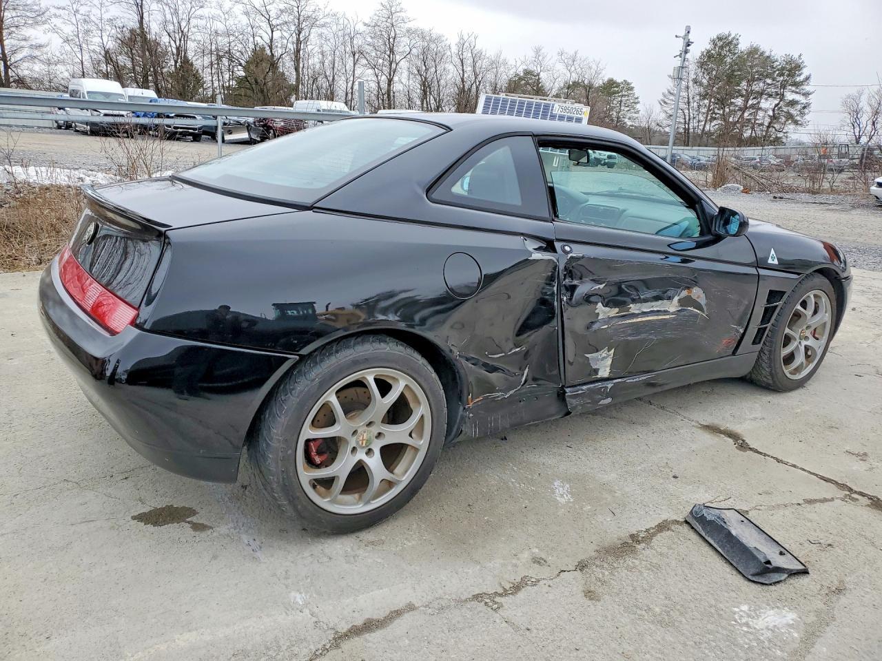 1995 Alfa Romeo Gtv - Image 3