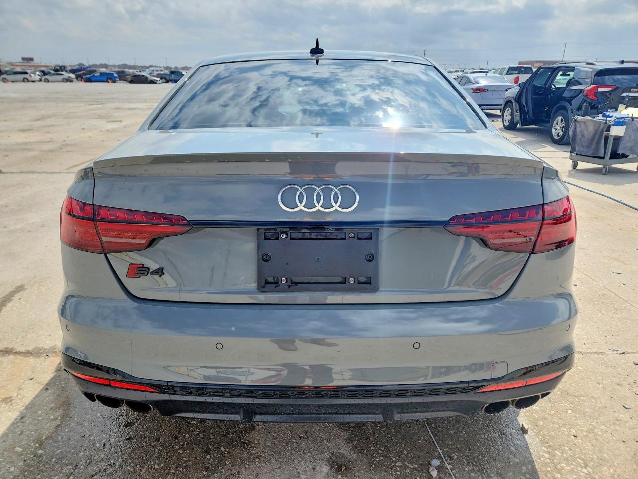 2021 Audi S4 Premium Plus - Фото 6