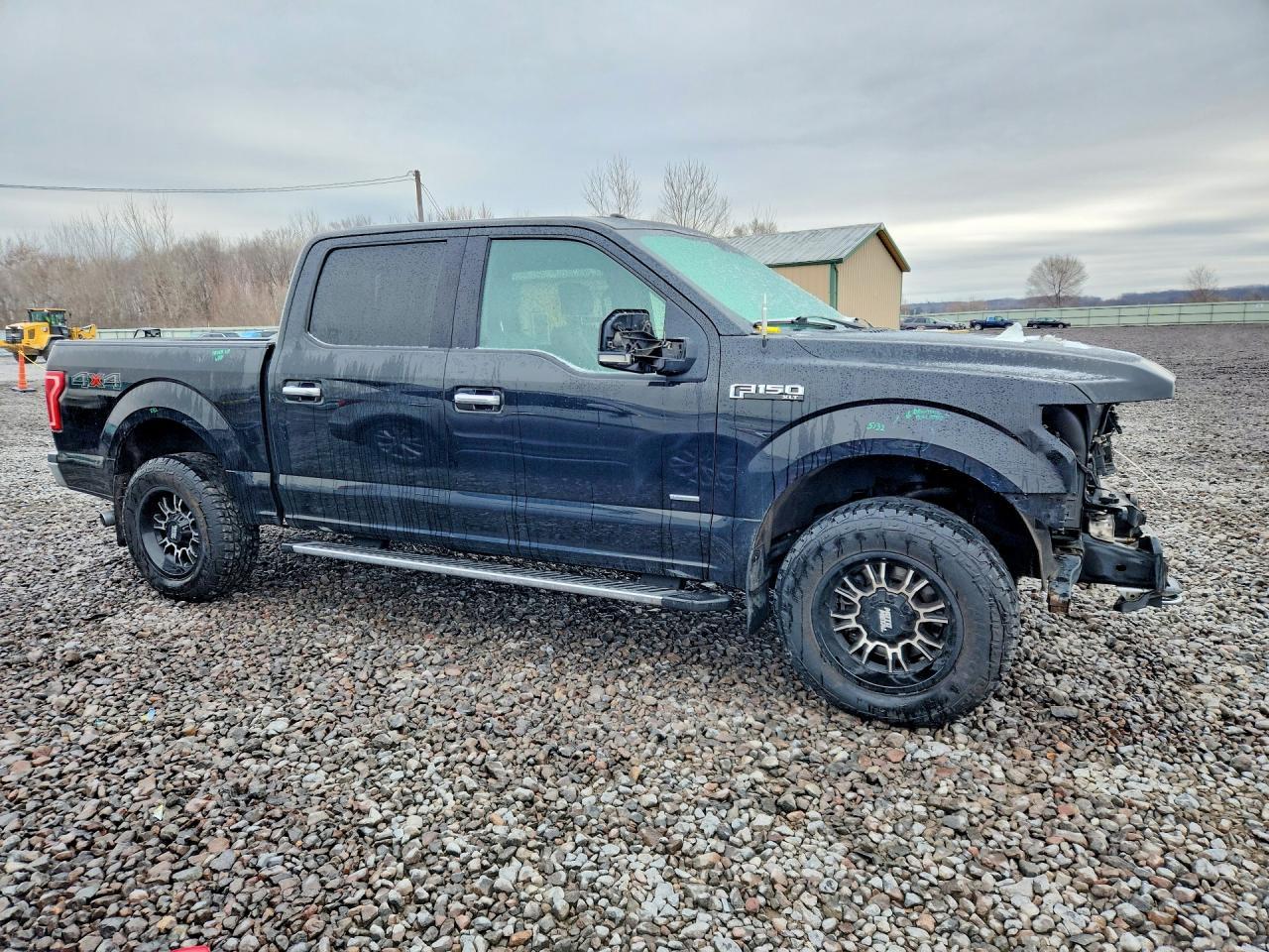 2017 Ford F150 Supercrew - Image 4