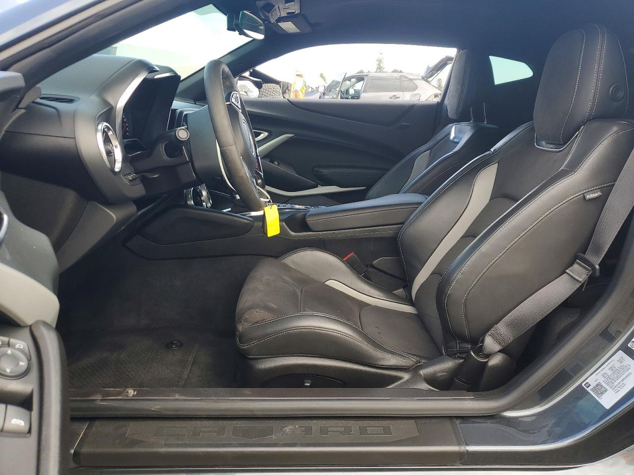2023 Chevrolet Camaro Lt1 - Фото 7