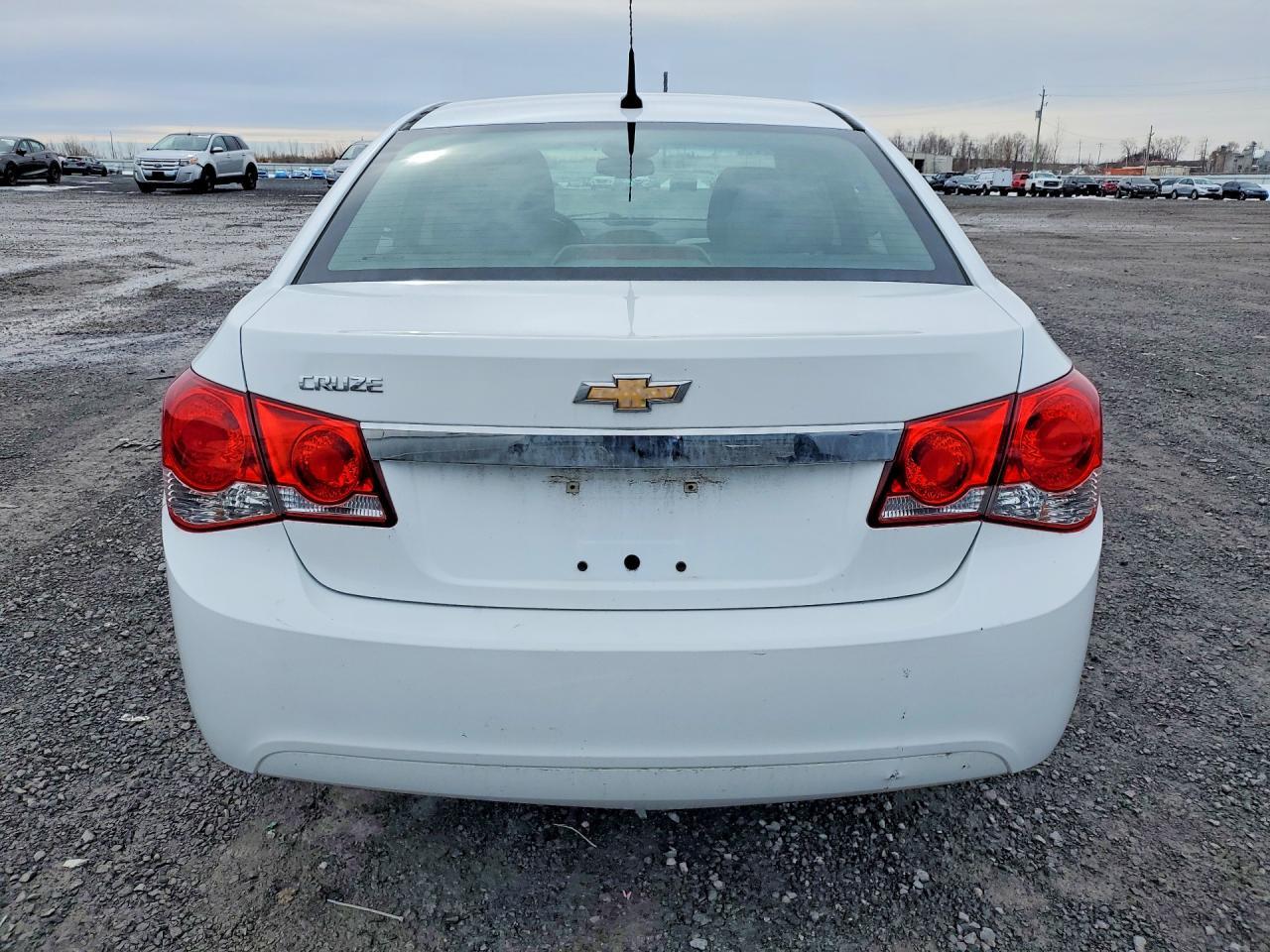 2013 Chevrolet Cruze Ls - Фото 6