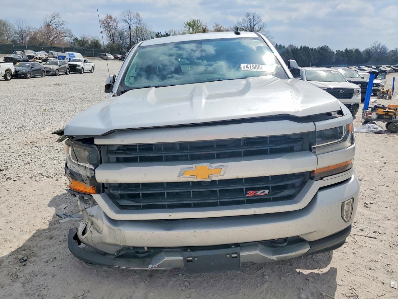 2017 Chevrolet Silverado K1500 Lt - Image 5