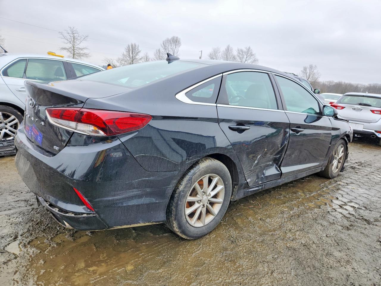 2019 Hyundai Sonata Se - Image 3