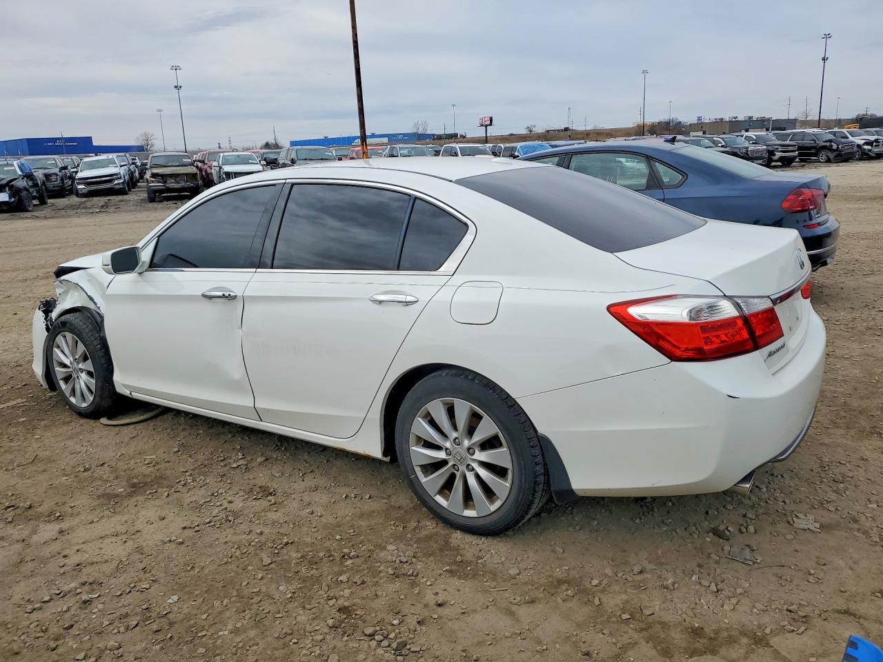 2014 Honda Accord - Фото 2