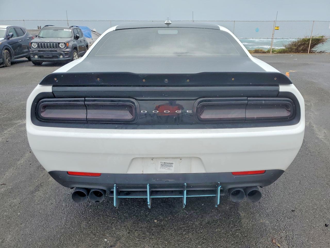 2023 Dodge Challenger R - Фото 6