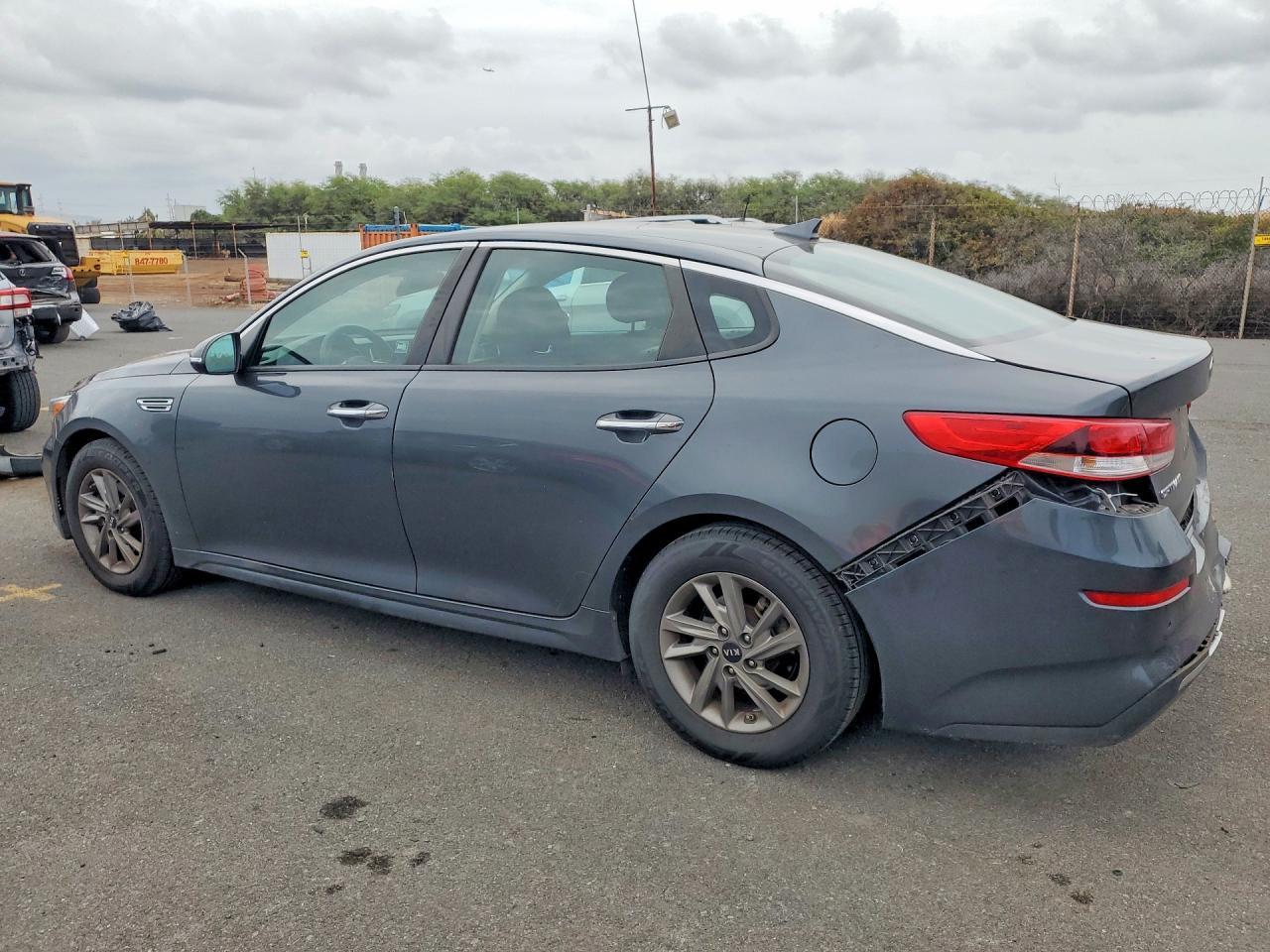 2020 Kia Optima Lx - Фото 2