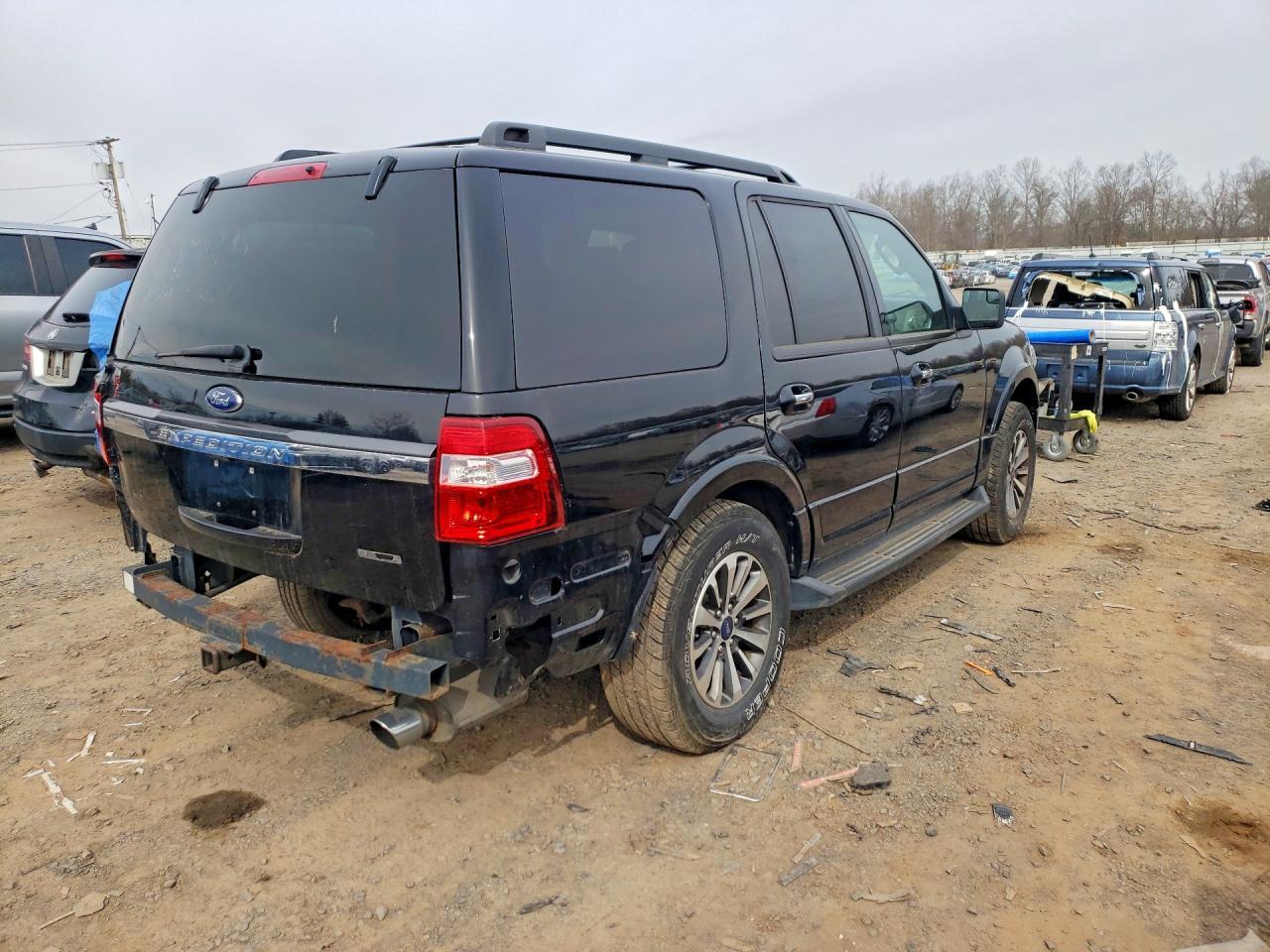 2016 Ford Expedition Xlt - Фото 3