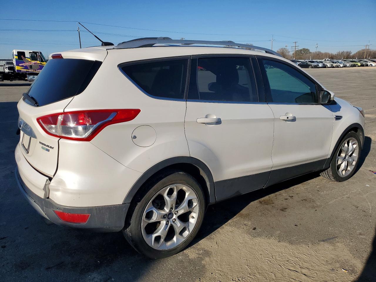 2014 Ford Escape - Фото 3