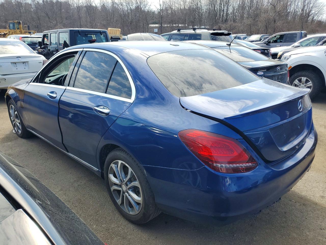2019 Mercedes-Benz C 300 4Matic - Фото 2