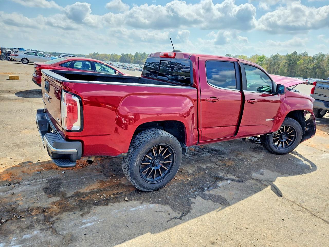 2018 GMC Canyon Sle - Image 3