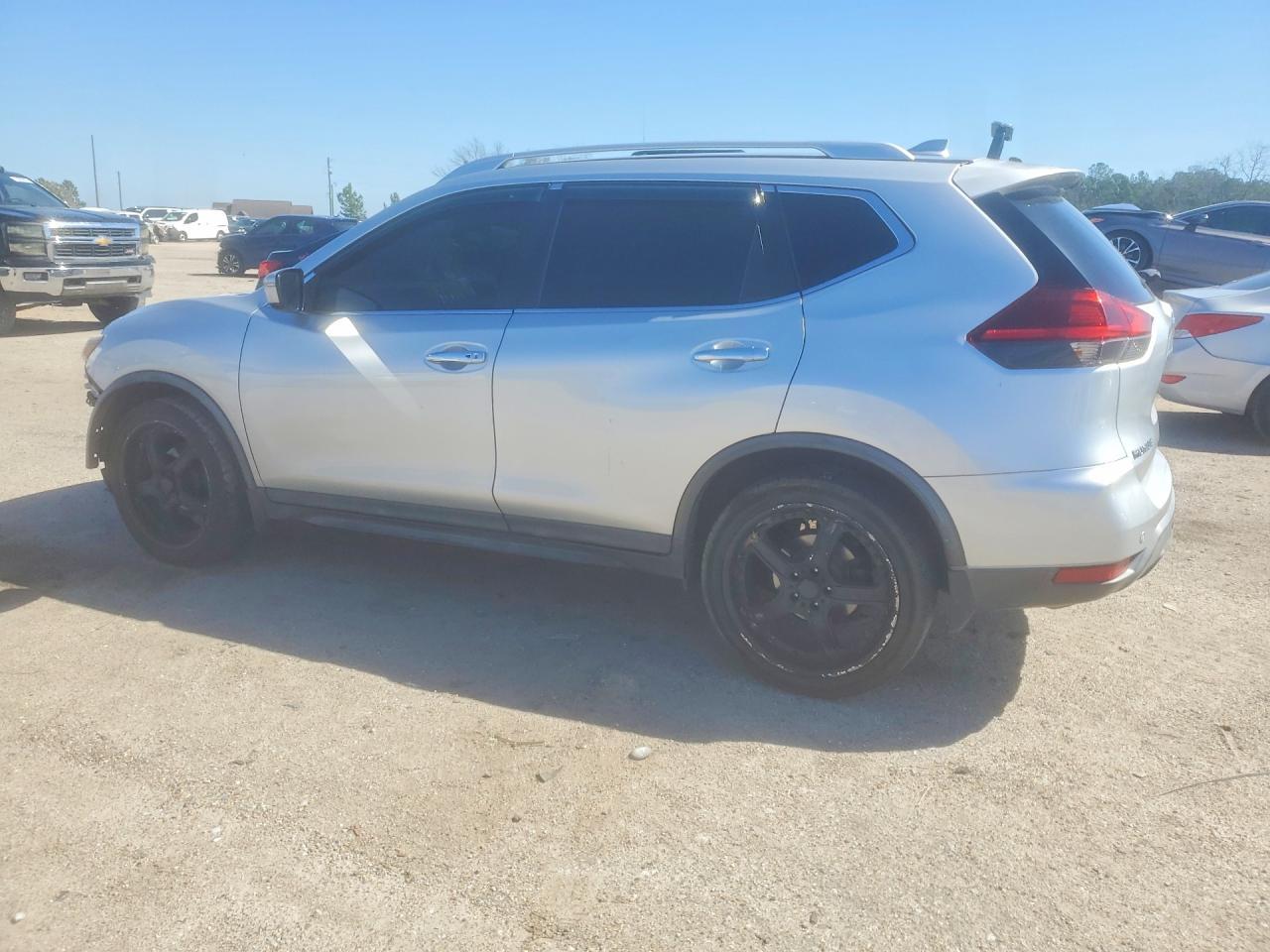 2019 Nissan Rogue Sv - Фото 2