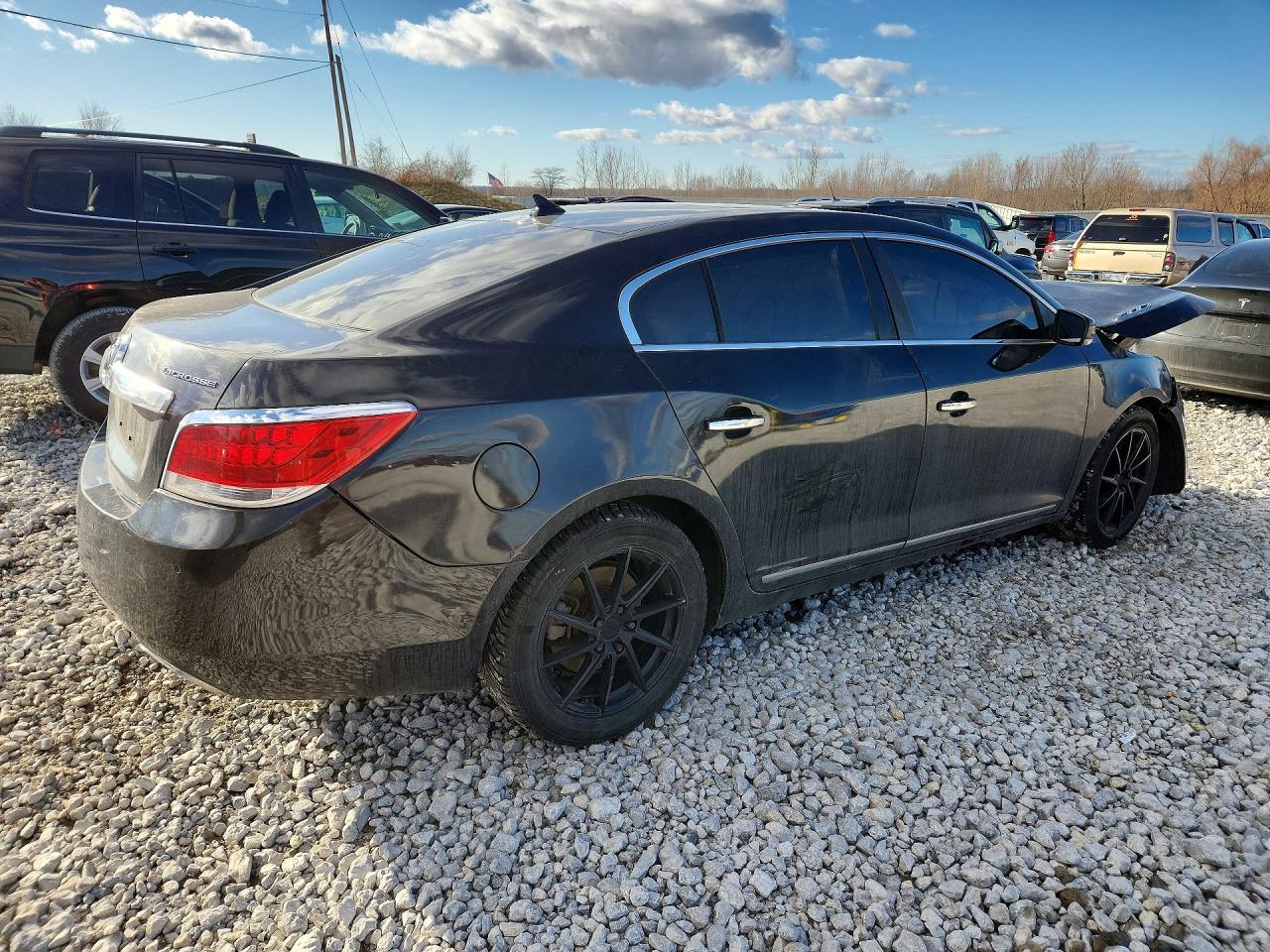 2013 Buick Lacrosse - Image 3